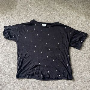Lightning bolt Tee shirt